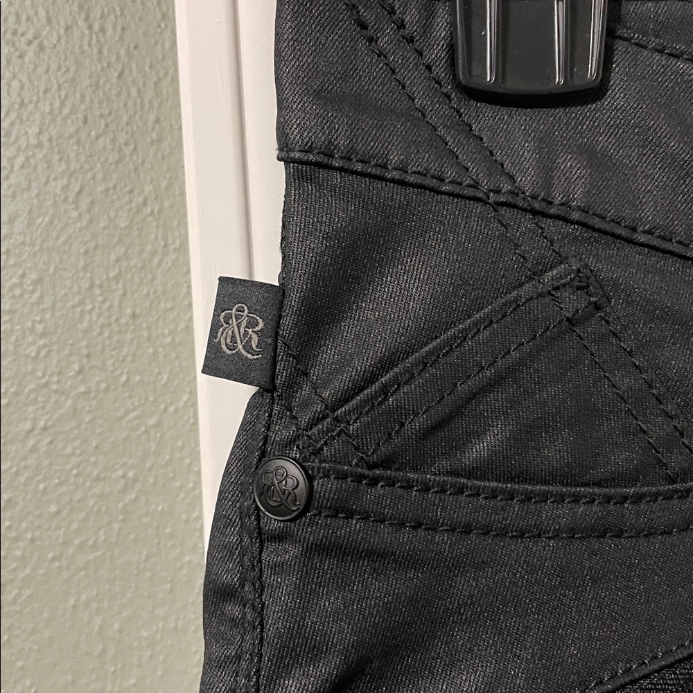 NWT Rock & Republic Kashmiere Zip It Leggings Jet Black Faux Leather Denim Sz 8 - Picture 8 of 13